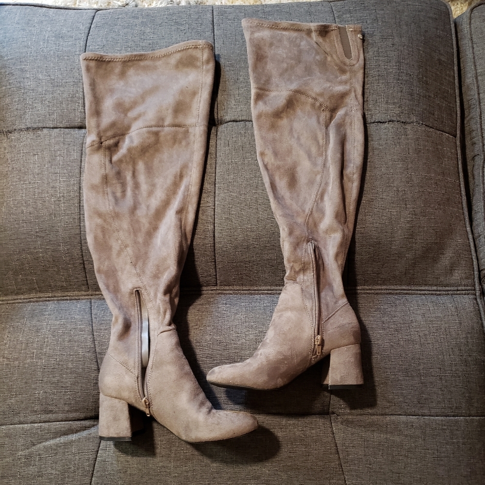 LAST CHANCE Over the knee vegan suade gray Chunky heel boots